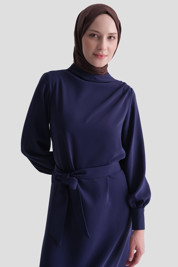 Kuşak Detaylı Elbise 26YT904 İndigo