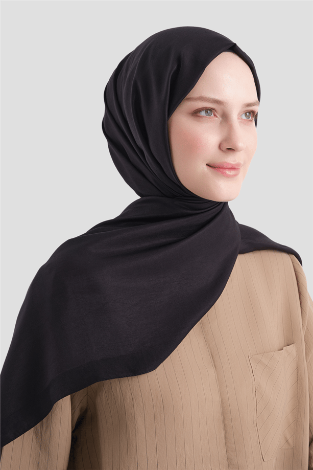Armine Bordürlü Lyocell Şal 01 Siyah