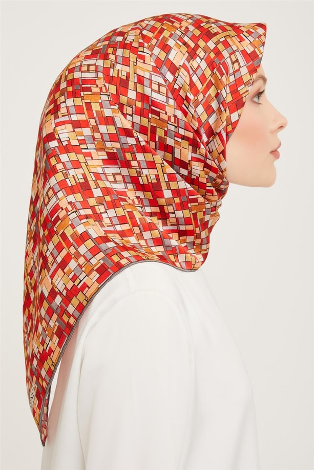 Armine Sura İpek Eşarp 23Ka9004 06