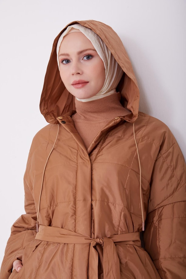Armine Seyyar Kapişonlu Kaban 22K7821 Camel