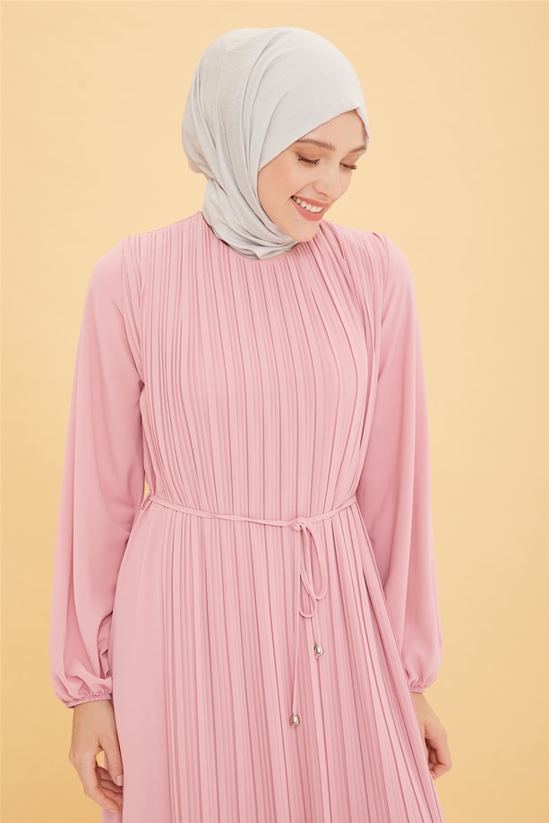 Armine Önü Piliseli Elbise 22Y9435 Pembe