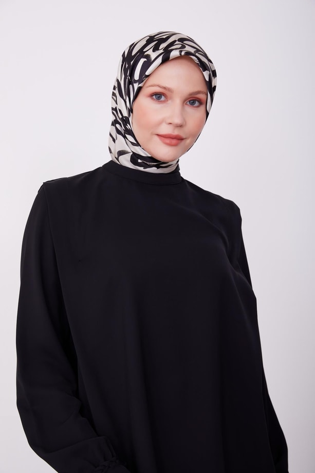 Armine Bluz 23K3342 Siyah