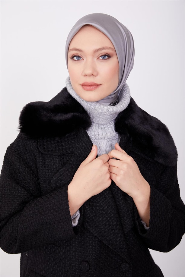 Armine Seyyar Kürklü Buklet Kaban 23K7224 Siyah