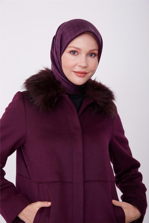 Armine Yakası Kürk Detaylı Önü Patlı Kaban 23K7814 Mürdüm