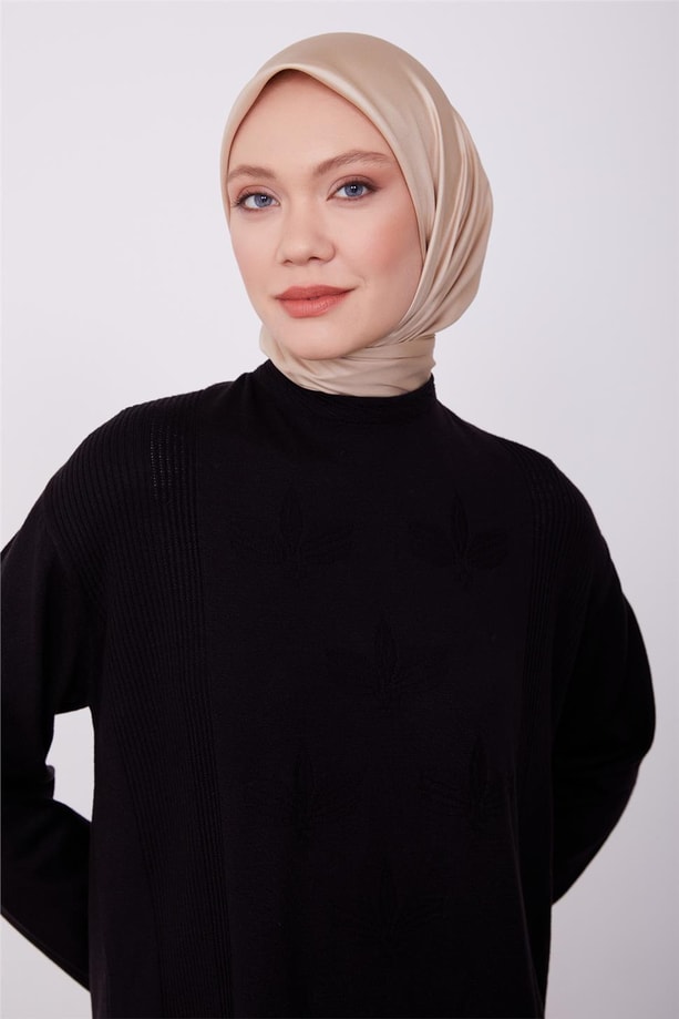 Armine Kazak 23KD9005 Siyah