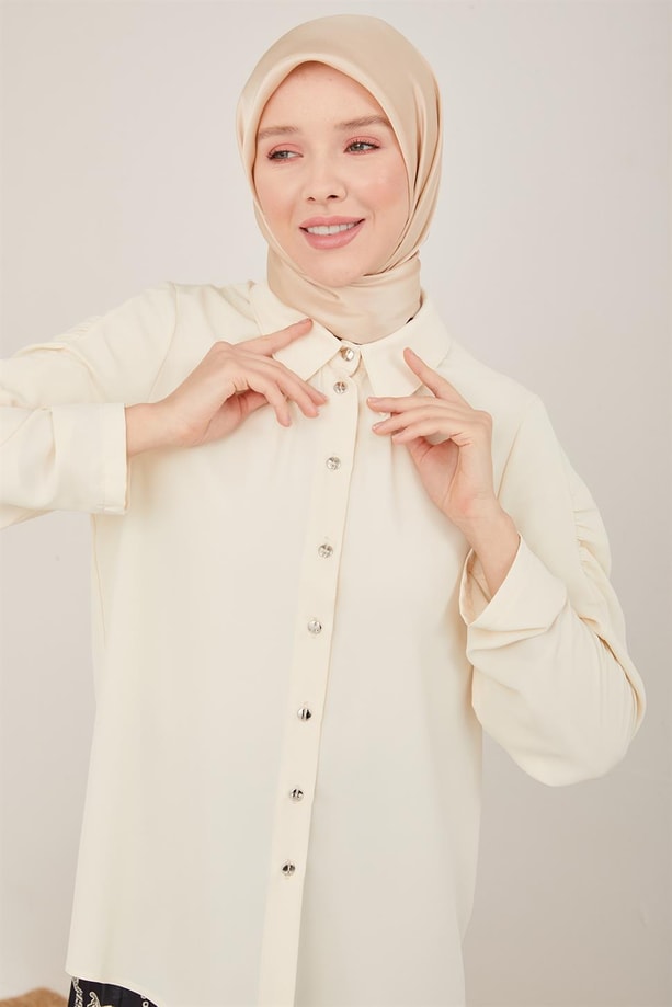 Armine Kolları Ve Yakası Büzgü Detaylı Gömlek 23Y3317 Aytaşı