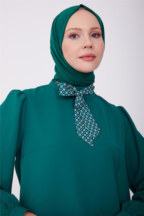 Armine Gömlek 23YD3317 Zümrüt