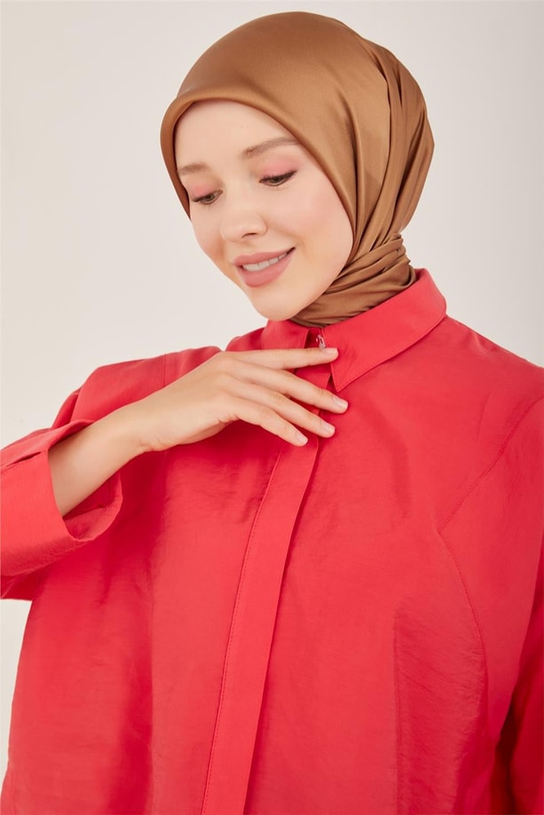 Armine Manşeti Katlanabilen Modal Gömlek 23Y3341 Kiraz