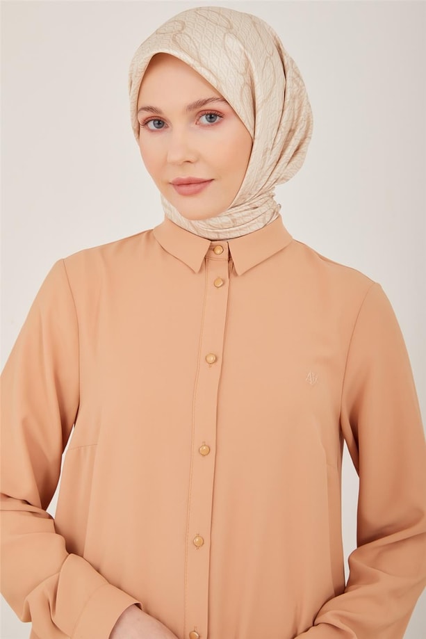 Armine Uzun Kollu Armine Logolu Tunik 21KH411 Camel