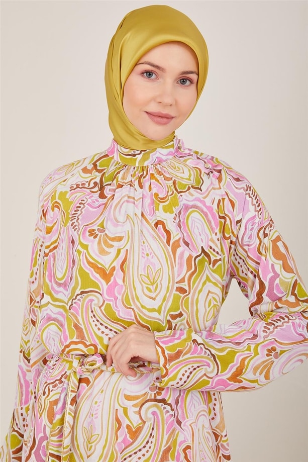 Armine Sim Detaylı Yakası Düğmeli Viskon Elbise 23Y9638 Pembe