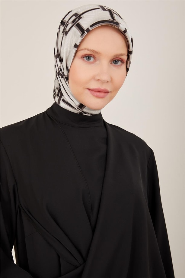 Önü Drapeli Asimetrik Elbise 23Y9674 Siyah