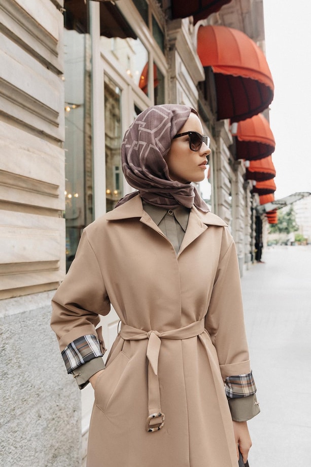 Armine Kolu Açılan Ütü İzli Trençkot 24K7515 Camel