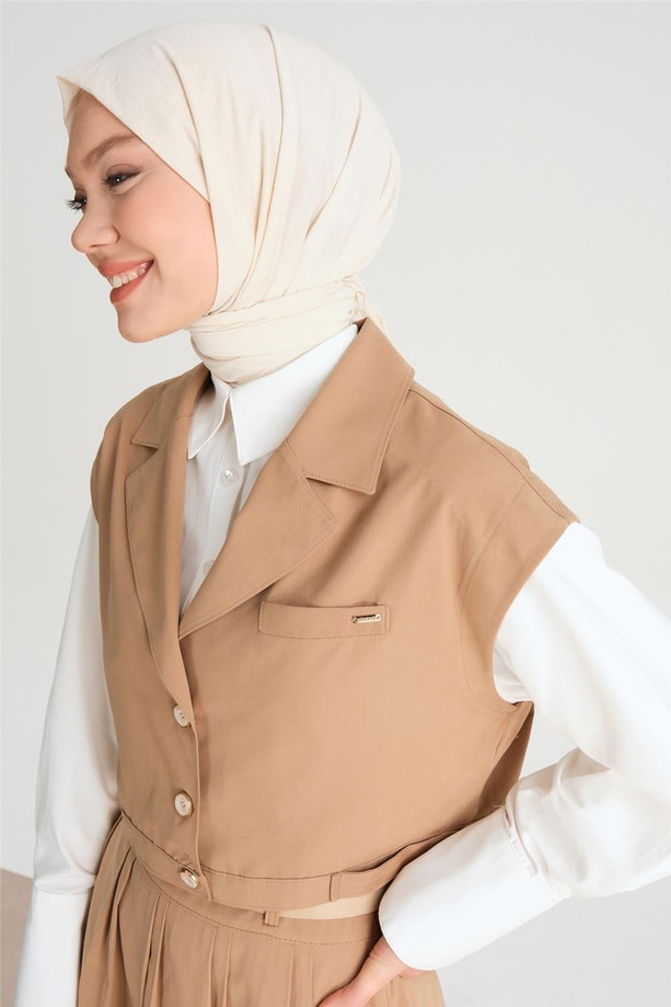 Armine Daralabilen Kısa Yelek 24Y4901 Camel