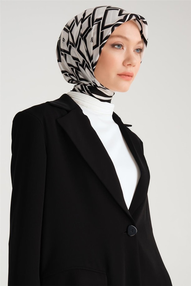 Armine Asimetrik Ceketli Pantolonlu Takım 24Y6800 Siyah