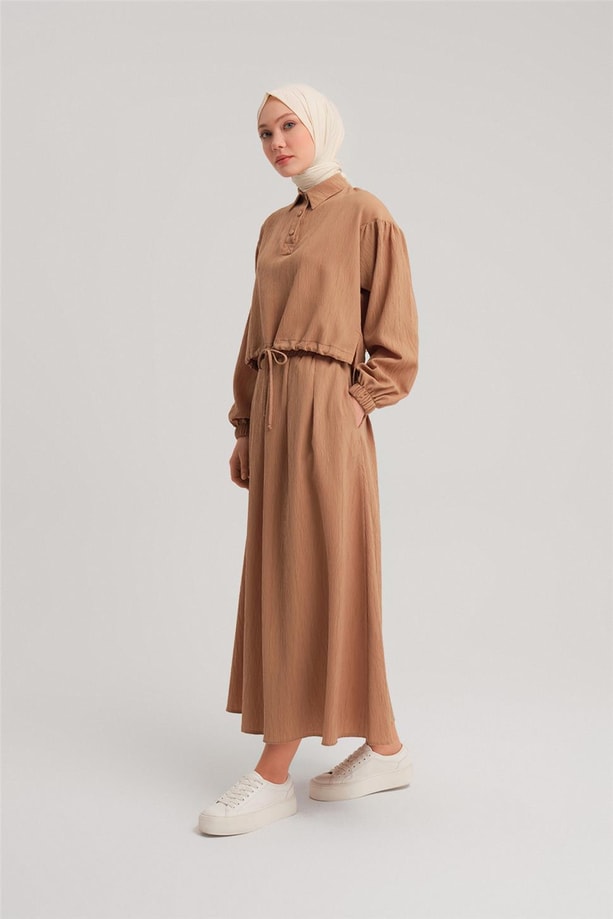 Armine Eteği Pileli Polo Yaka Takım 24Y6809 Camel