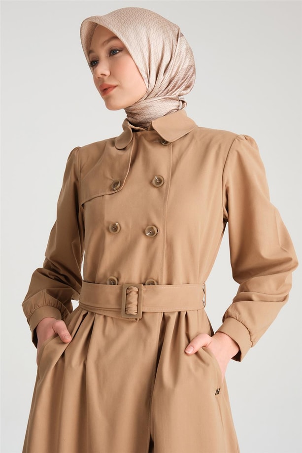 Armine Seyyar Yakalı Elbise Görünümlü Pardesü 24Y8711 Camel