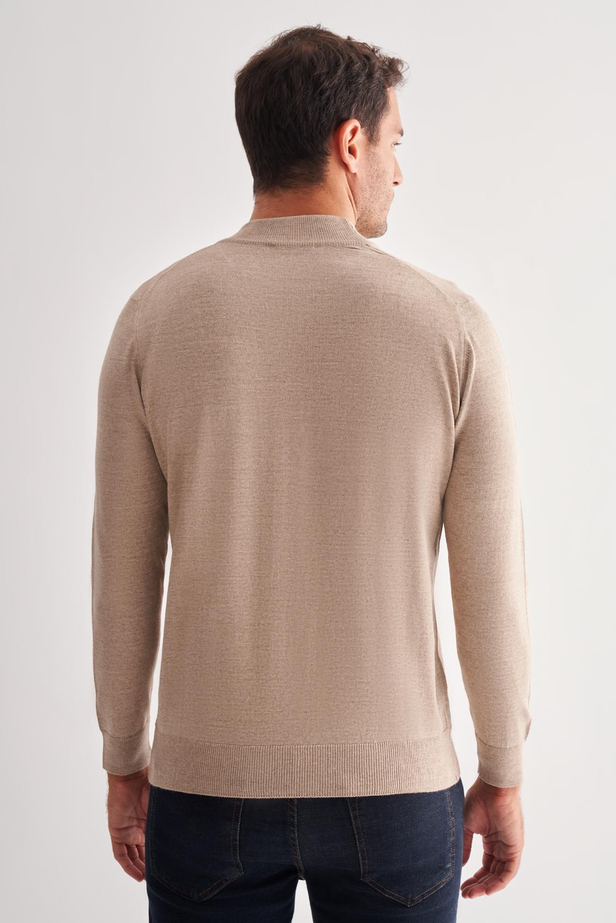 Açık Bej Yarım Balıkçı Yaka Cepsiz Comfort Fit Classic Pamuklu Triko Kazak 1012255001