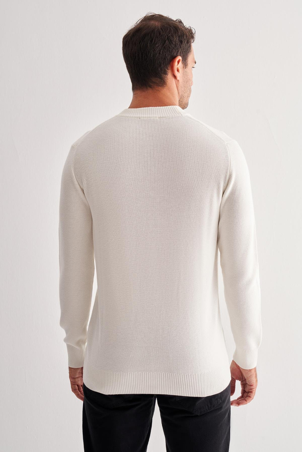 Açık Krem Yarım Balıkçı Yaka Uzun Kol Cepsiz Comfort Fit Casual Pamuklu Triko Kazak 1012255203