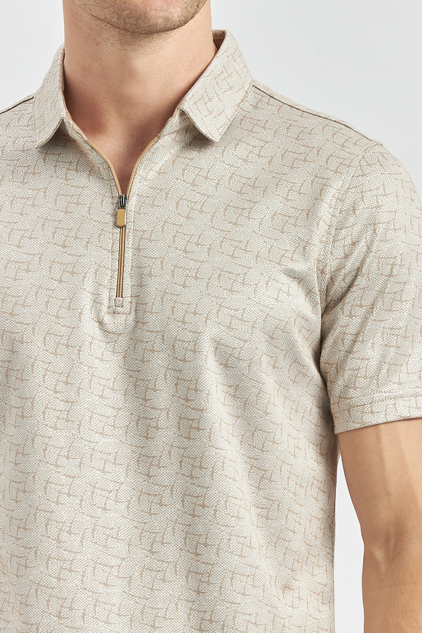 Bej Desenli Merserize Polo Yaka Pamuklu Casual Slim Fit Dar Kesim Tişört 1011240159