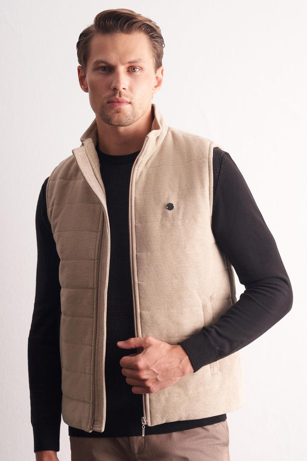 Bej Dik Yaka Fermuarlı Casual Slim Fit Kapitone Yelek 1009255103