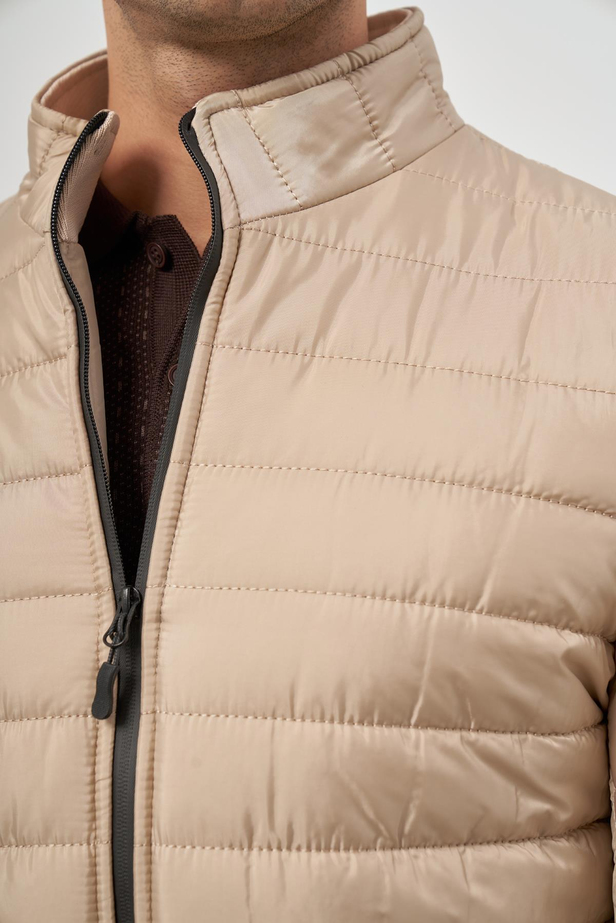 Bej Kapitone Hakim Yaka Düz Yırtmaçsız Tam Astar Slim Fit Classic Mont 1007245155