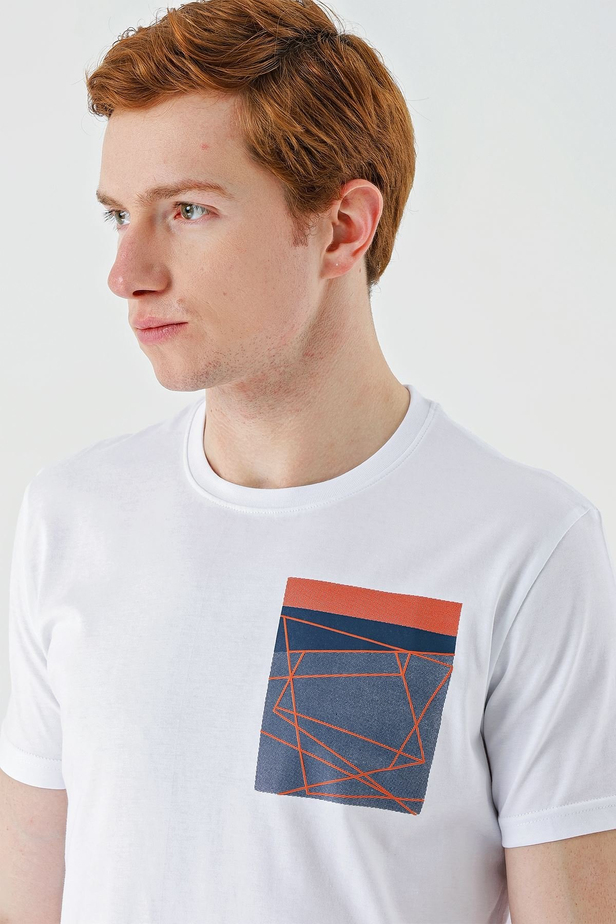 Beyaz Baskılı Bez Ayağı Bisiklet Yaka %100 Pamuk Casual Slim Fit Dar Kesim Tişört 1011240169