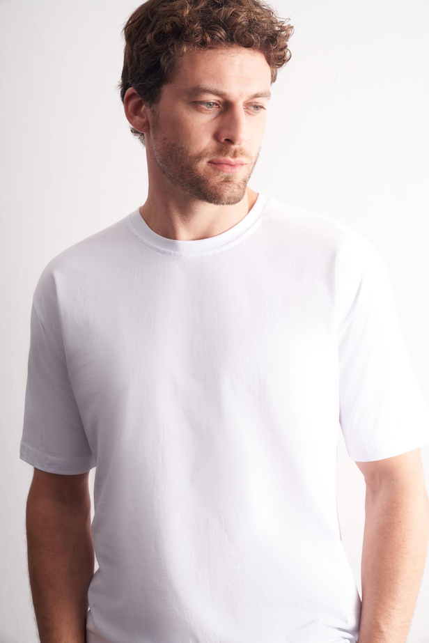 Beyaz Bisiklet Yaka Kısa Kol Slim Fit Pamuklu Tişört 1011255106