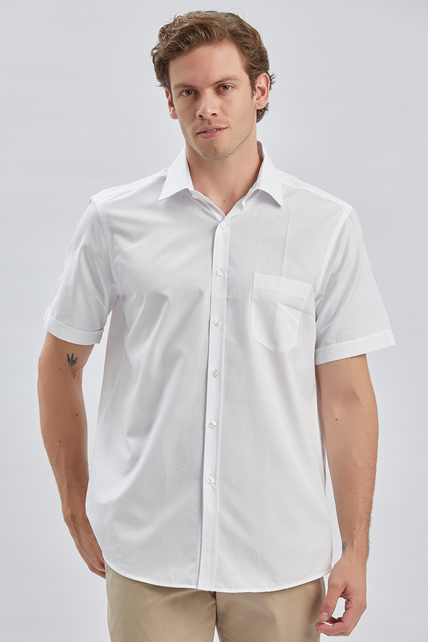 Beyaz Kısa Kollu Desenli Sert Yaka Cepli Pamuklu Klasik Comfort Fit Rahat Kesim Gömlek 1004240231