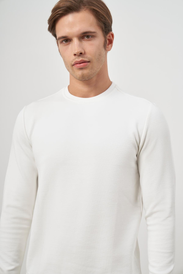 Beyaz Örme Bisiklet Yaka Pamuklu Casual Slim Fit Dar Kesim Sweatshirt 1013245150