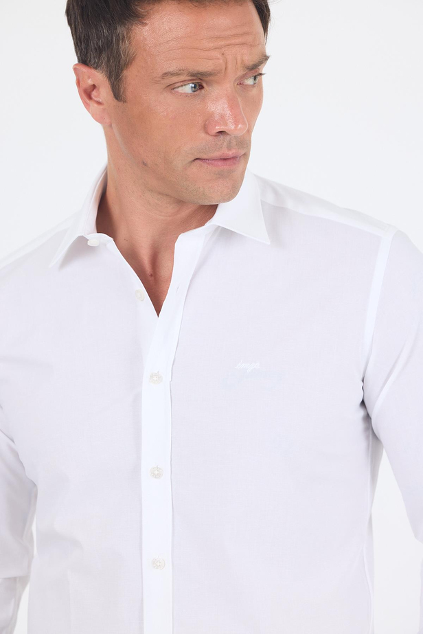 Beyaz Uzun Kol Filafil Desen Filafil Sert Yaka Cepsiz Pamuklu Basic Slim Fit Gömlek 1004250008_600