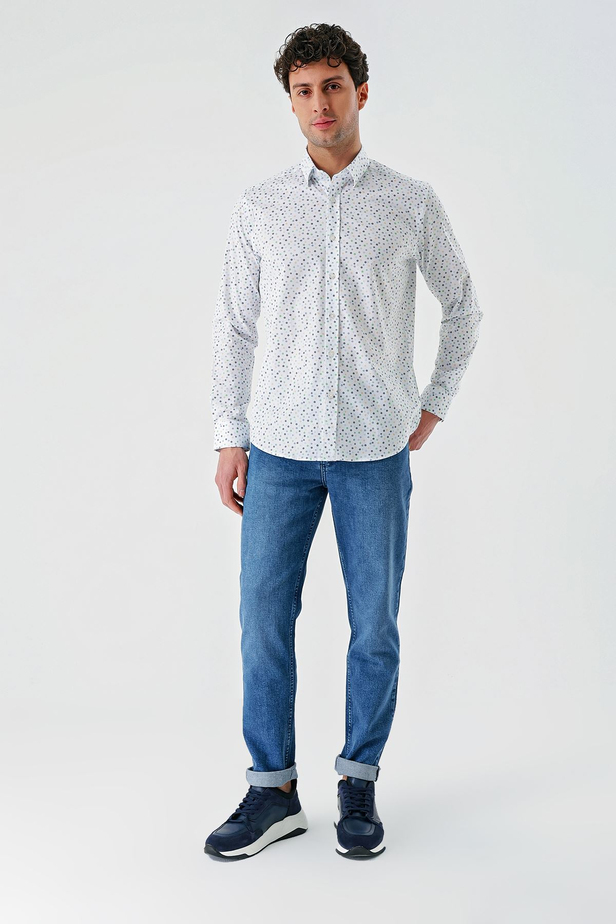 Beyaz Uzun Kollu Baskılı Biritli Yaka Cepsiz Pamuklu Klasik Slim Fit Dar Kesim Gömlek 1004240216