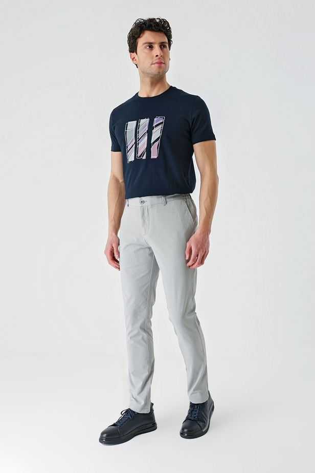 Gri Desenli Gofreli Pamuklu Likralı Yan Cepli Slim Fit Dar Kesim Casual Pantolon 1003240206