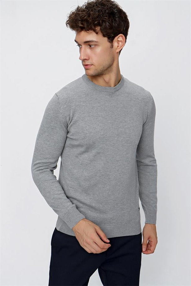 Gri Düz Desen Comfort Fit Uzun Kol Triko 25006100-S