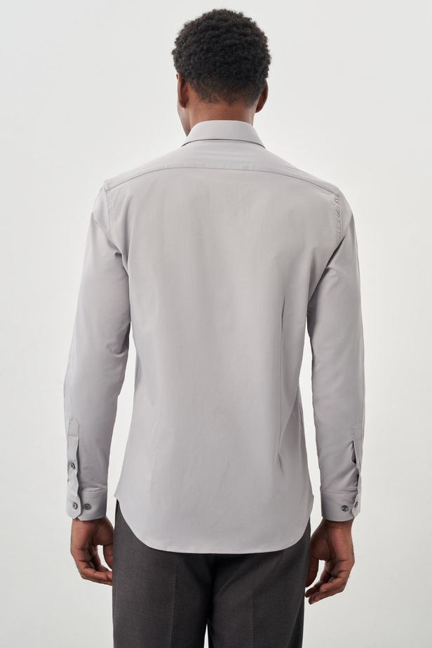 Gri Uzun Kollu Sert Yaka Cepsiz Pamuklu Likralı Klasik Slim Fit Dar Kesim Gömlek 1004245234