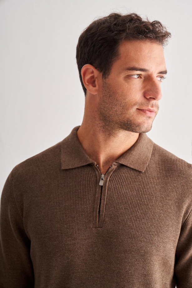 Kahverengi Fermuarlı Polo Yaka Uzun Kol Cepsiz Comfort Fit Casual Pamuklu Triko Kazak 1012255202