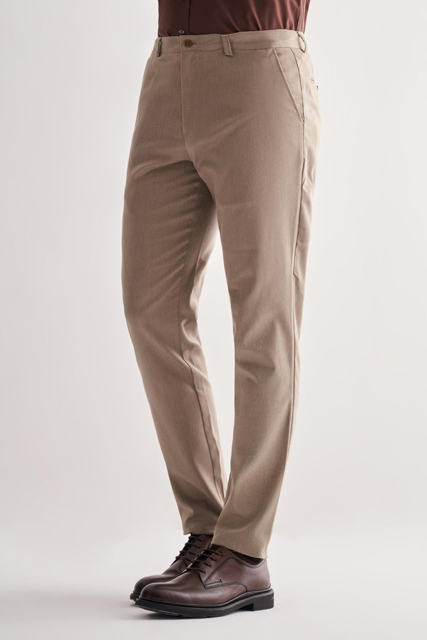 Koyu Bej Yan Cep Düz Paça Pamuklu Comfort Fit Chino Casual Pantolon 1003255166