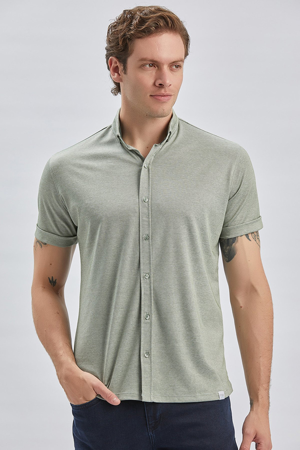 Koyu Haki Desenli Oxford Polo Yaka Cepli Pamuklu Casual Slim Fit Dar Kesim Tişört 1011240178