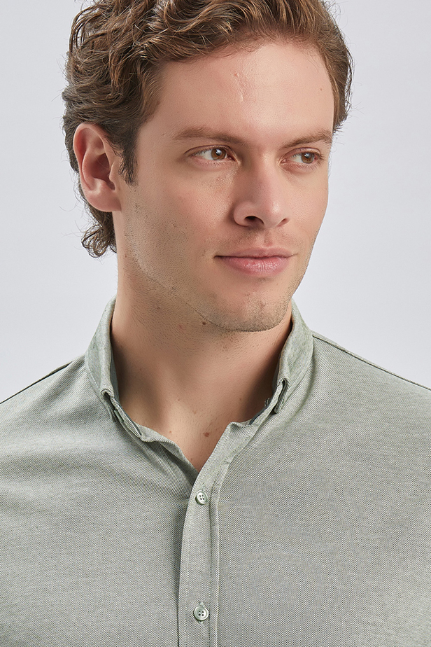 Koyu Haki Desenli Oxford Polo Yaka Cepli Pamuklu Casual Slim Fit Dar Kesim Tişört 1011240178