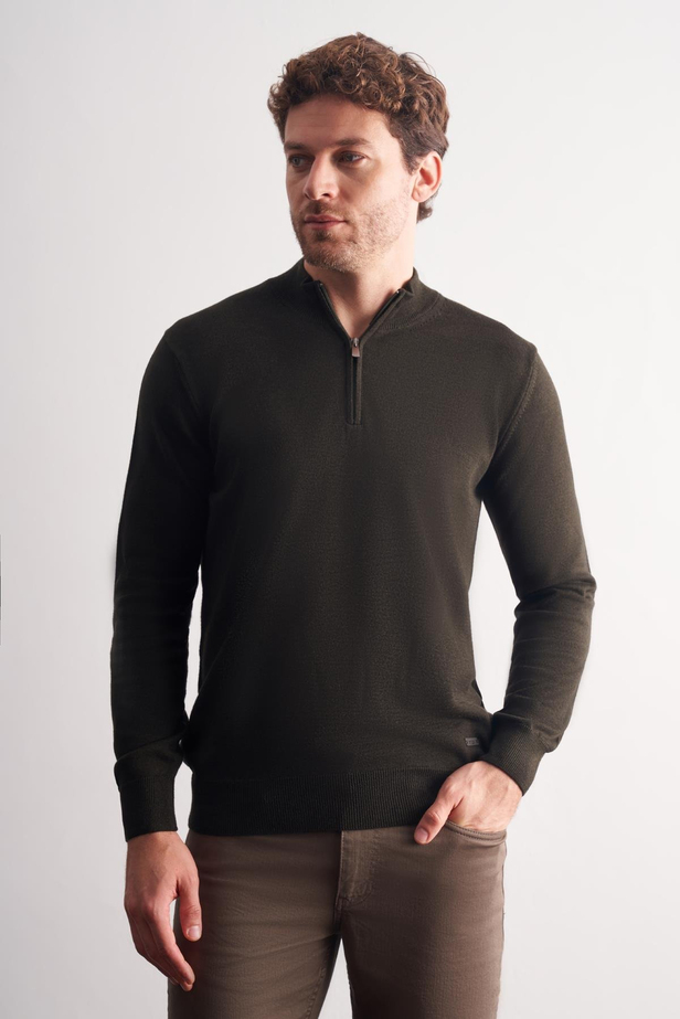 Koyu Haki Fermuarlı Dik Yaka Uzun Kol Cepsiz Comfort Fit Classic Pamuklu Triko Kazak 1012255201