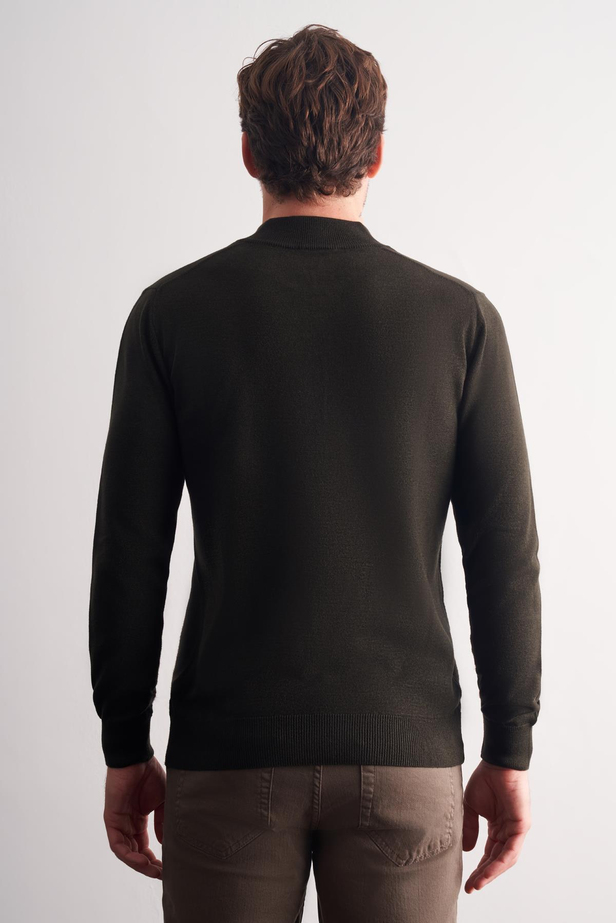 Koyu Haki Fermuarlı Dik Yaka Uzun Kol Cepsiz Comfort Fit Classic Pamuklu Triko Kazak 1012255201