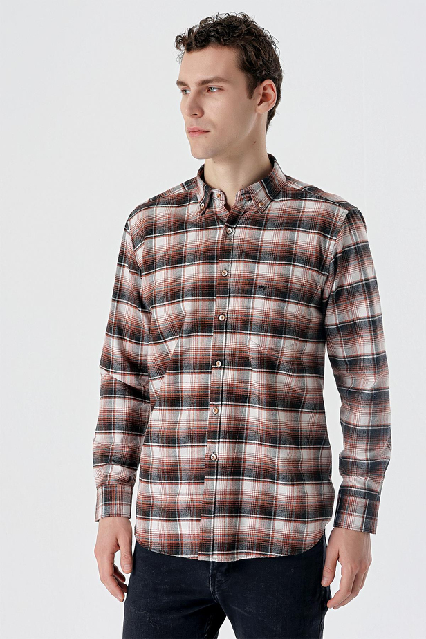 Koyu Haki Uzun Kollu Ekoseli Bez Ayağı Düğmeli Yaka Cepli Pamuklu Comfort Fit Gömlek 1004235173