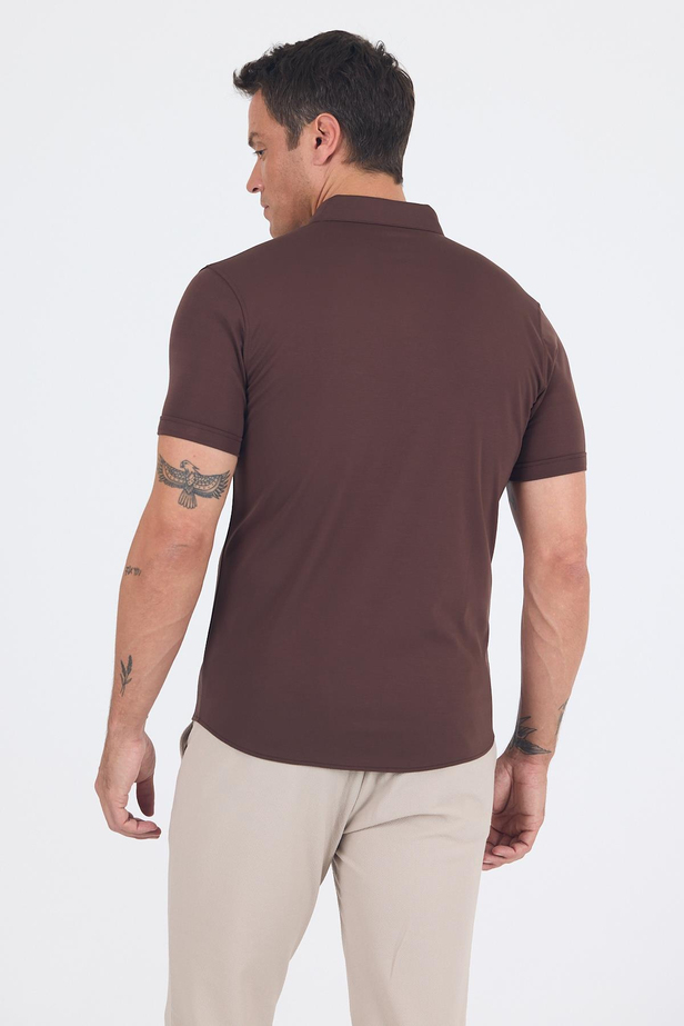 Koyu Kahverengi italyan Düğmeli Yaka Kısa Kol Cepsiz Slim Fit Gömlek 1004250255