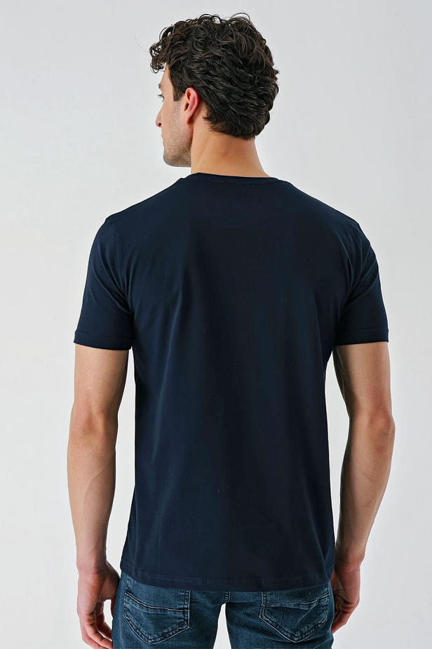 Koyu Lacivert Baskılı Bez Ayağı Bisiklet Yaka %100 Pamuk Casual Slim Fit Dar Kesim Tişört 1011240166