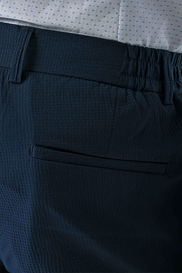 Koyu Lacivert Desenli Gofreli Pamuklu Likralı Yan Cepli Slim Fit Dar Kesim Casual Pantolon 1003240206