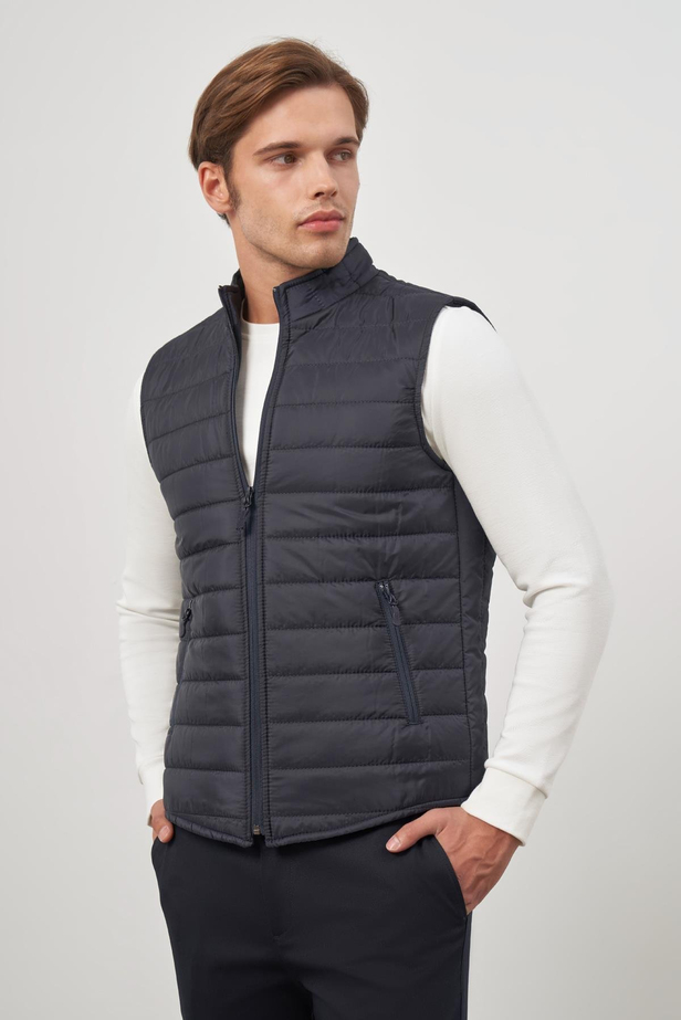 Koyu Lacivert Kapitone Dik Yaka Düz Garnisiz-Biyesiz Slim Fit Yelek 1009245150