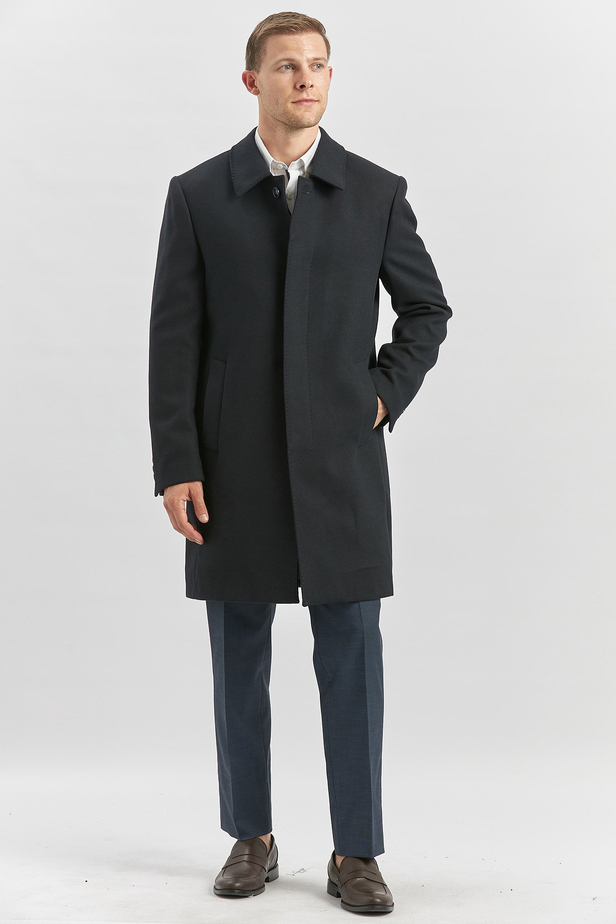 Koyu Lacivert Kaşe Berberi Yaka Yırtmaçlı Kapitoneli Astar Comfort Fit Rahat Kesim Palto 1005245152