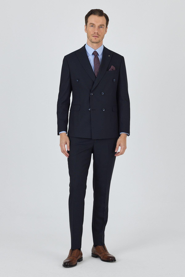 Koyu Lacivert Kılıç Yaka Düz Kruvaze Classic Esnek Slim Fit Takım Elbise 1001250172