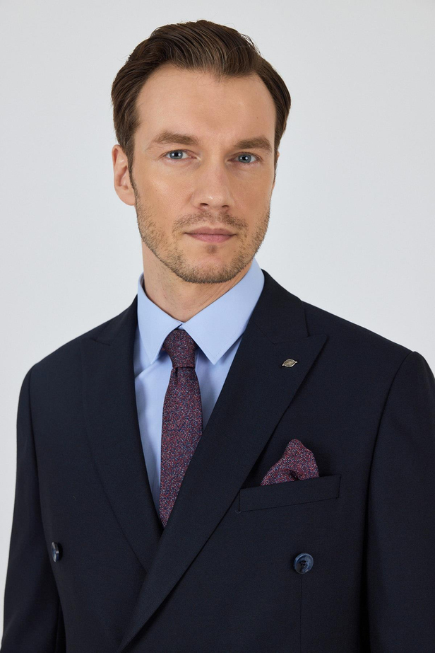 Koyu Lacivert Kılıç Yaka Düz Kruvaze Classic Esnek Slim Fit Takım Elbise 1001250172