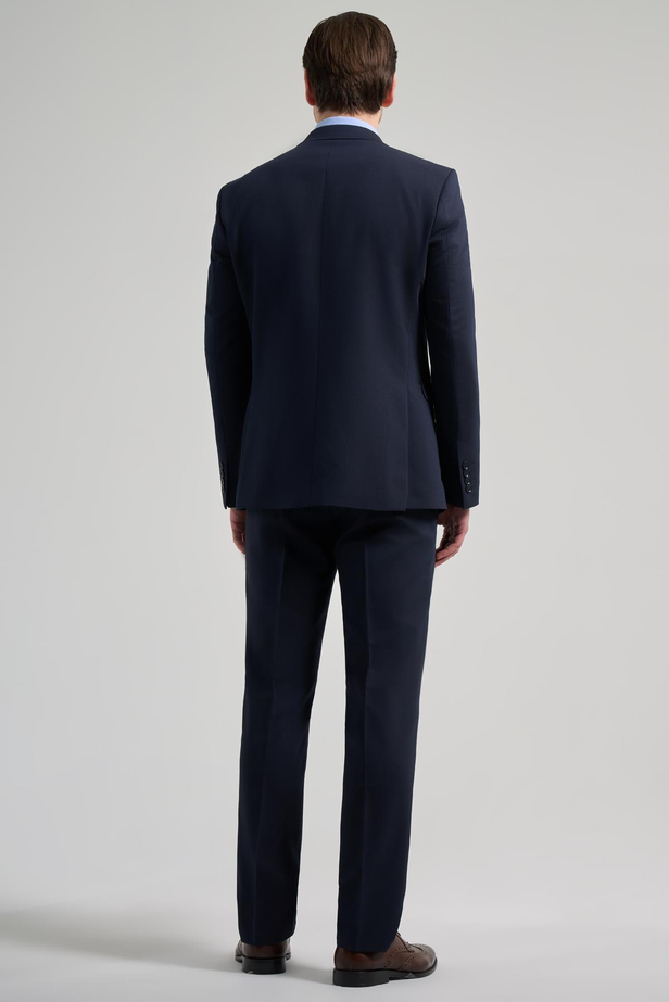 Koyu Lacivert Kılıç Yaka Kendinden Desenli 2 Düğme Classic Esnek Slim Fit Takım Elbise 1001250156