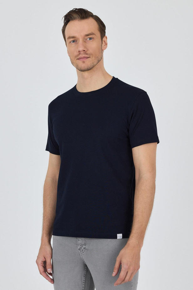 Koyu Lacivert Kısa Kol Bisiklet Yaka Cepsiz Pamuk Casual Slim Fit Tişört 1011250158
